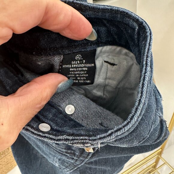 jeans - Picture 3 of 3